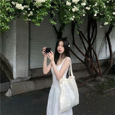 流浪汉与小灵精